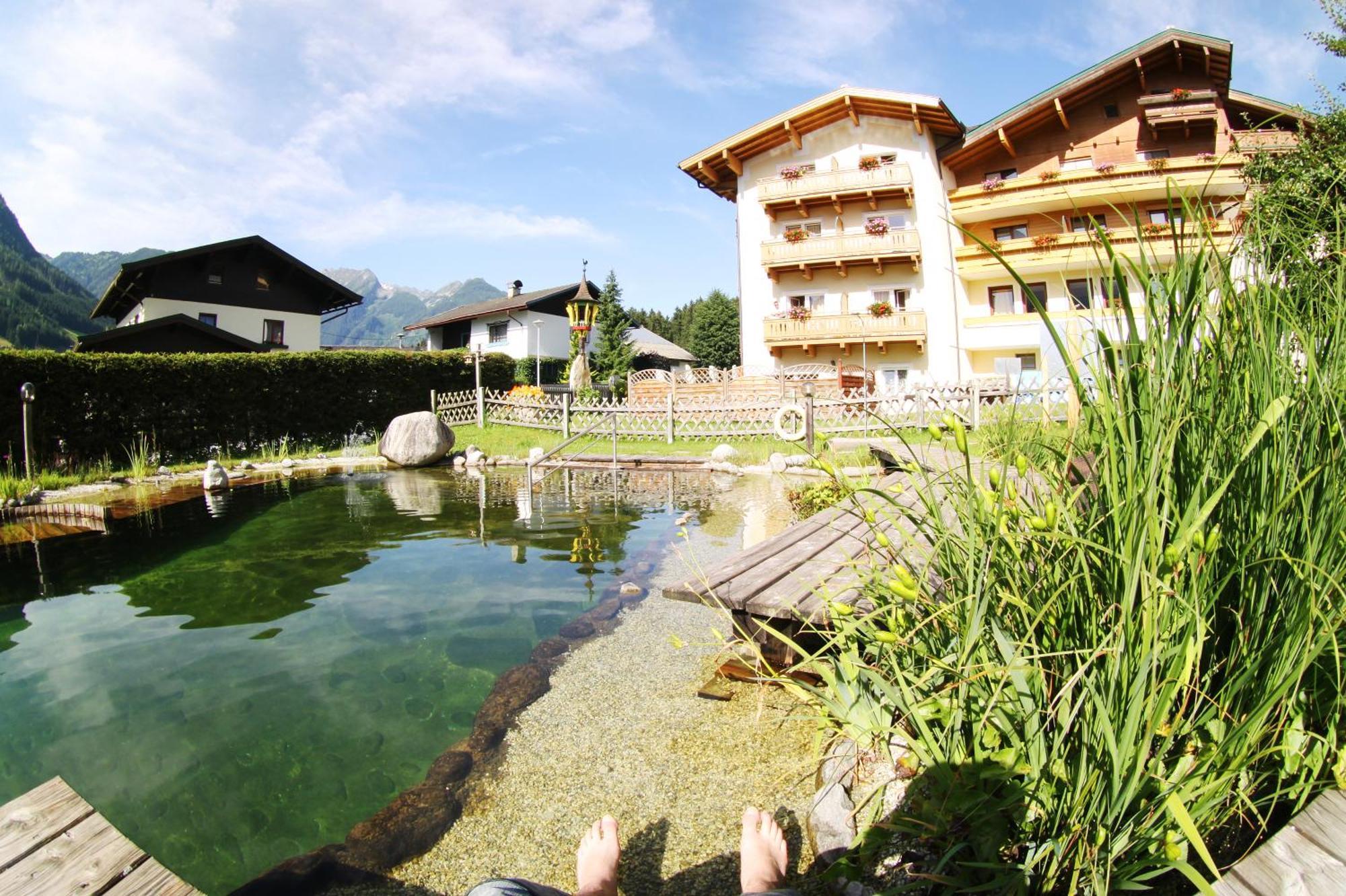 Hotel Steiger Neukirchen am Grossvenediger Exterior photo